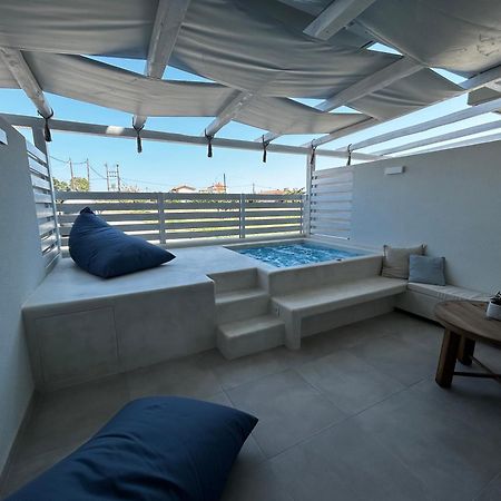 Calliopes By The Sea Boutique Suites Paralía Dionysíou Eksteriør bilde