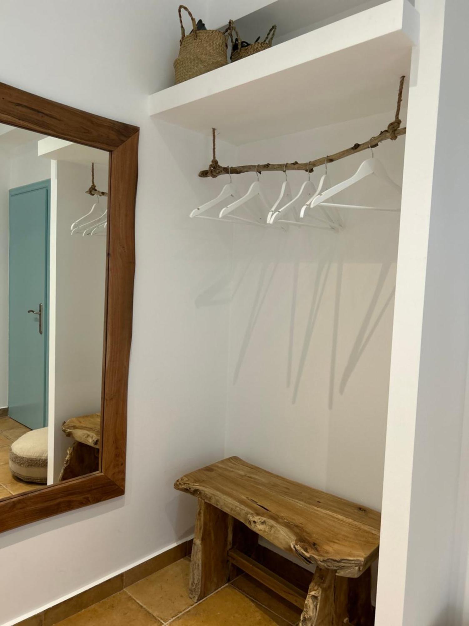 Calliopes By The Sea Boutique Suites Paralía Dionysíou Eksteriør bilde